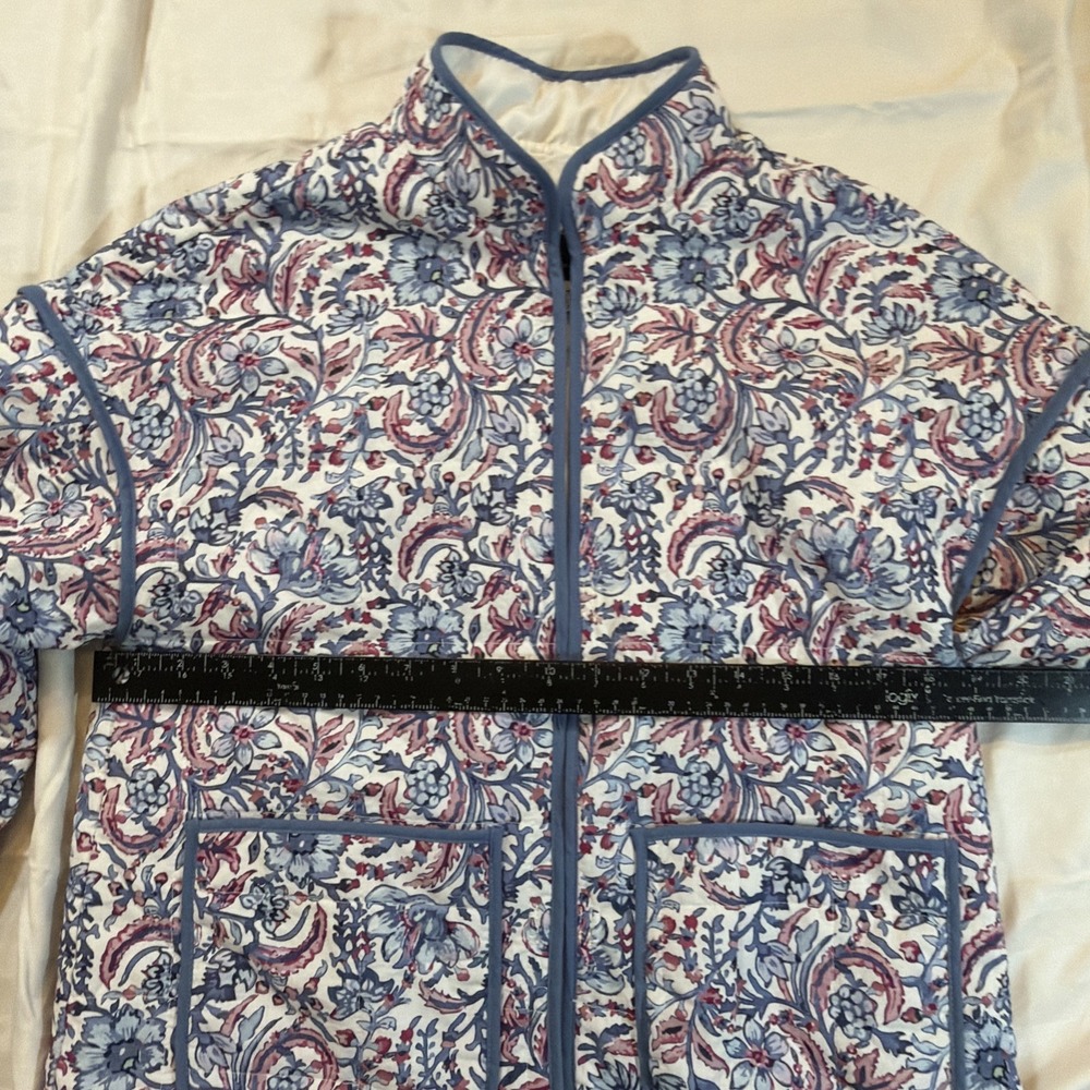 NWOT 7 For All Mankind Women's Small Quilted Floral Jacket Lightweight White BL - Picture 6 of 16